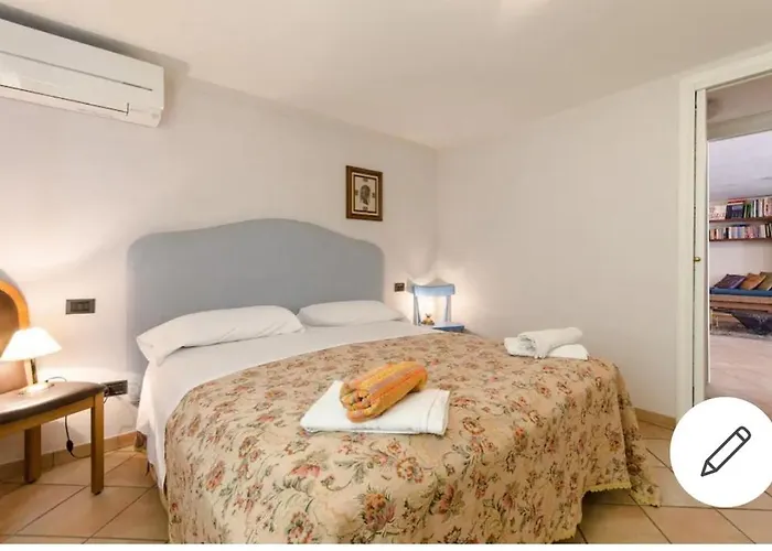 Apartment Affittacamereloisa